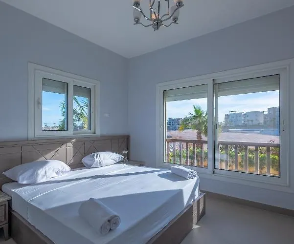 Golden El Gouna Хургада